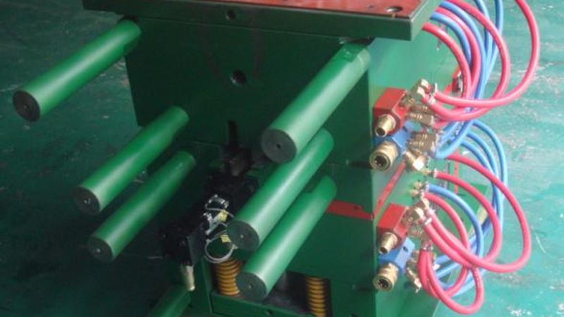 硅胶模具与钢模：尺寸规格差异解析**