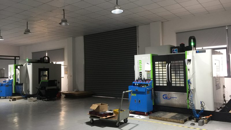 拉伸模具耐用性关键：选型策略与工艺考量